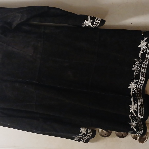 I am in the process of moving to a new location. - Picture 2 of 2